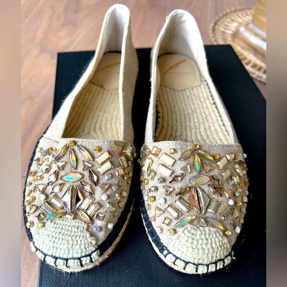 BRIAN ATWOOD FLATS NEW SIZE 6.5